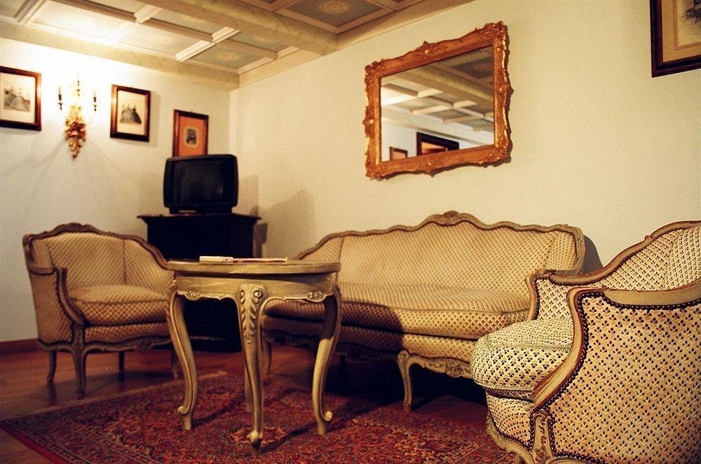 Albergo Le Case Мачерата Экстерьер фото
