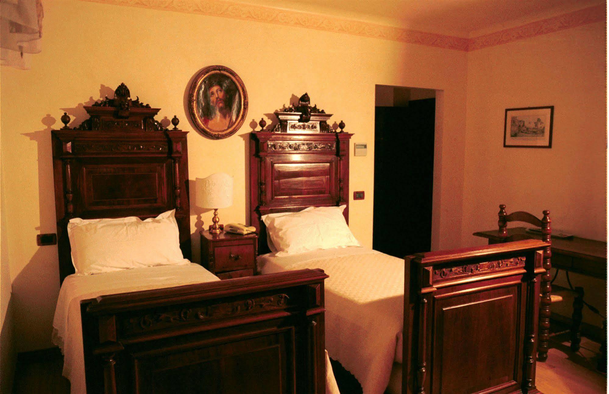 Albergo Le Case Мачерата Экстерьер фото
