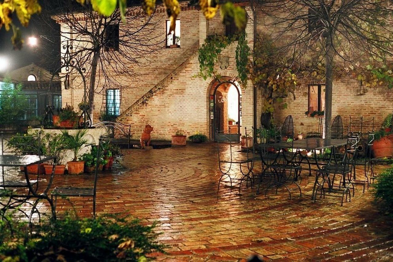 Albergo Le Case Мачерата Экстерьер фото